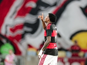 Recital patrio en el Maracaná con golazo de Gonzalo Plata y asistencia de Angelo Preciado en el Brasileirao
