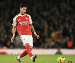 El Arsenal de Piero Hincapié noqueó a un Gigante para ser Súper Líder en la Champions League