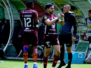 Heroicidad en Echaleche: Mushuc Runa recupera la confianza y hunde al Manta FC jugando con diez