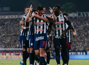 Mala noche de viernes para el 10 Manaba (VIDEO)