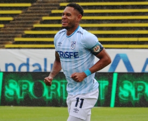 ¡El Killer Panameño de U. Católica amarga a IDV y ratifica el liderato de Aucas! (RESUMEN)