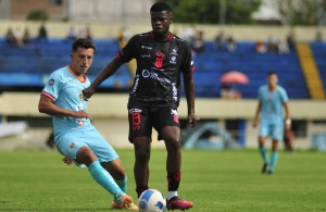 No sólo con hambre sino también con nombre (FOTO)