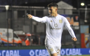 Racing de pone en el pelotón de arriba (RESUMEN)