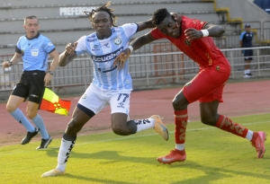 Guayaquil City aún no encuentra su mejor forma: Aucas se lleva una unidad de la cancha de Samanes