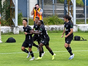 Tarde negra para la AKD: Inter de Quito destroza a Deportivo Quito y lo pone a rezar por un milagro
