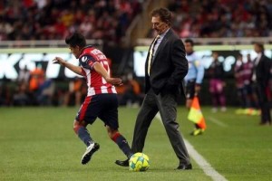 ¡Dirigió a nivel de Mundiales y Ricardo La Volpe aparece en la órbita de Emelec para 2023!