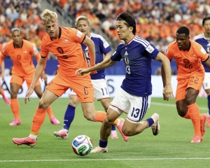 Holanda y Japón respondieron a las expectativas de partidazo con un gran empate
