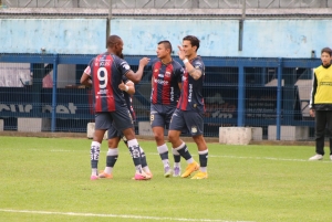 La AKD está imparable: Deportivo Quito repitió dosis y goleó en la Segunda Categoría