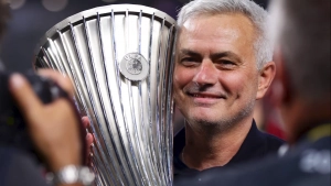 Jose Mourinho - Roma - Conference League Trofeo