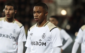 ¡Maiky, el sobrino de Ulises De la Cruz forjado en LDU, inicia su carrera en Europa! (OFICIAL)