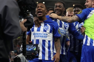 Pervis Estupiñán dejó su huella para la clasificación del Brighton