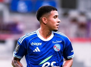 Kendry Paez 9
