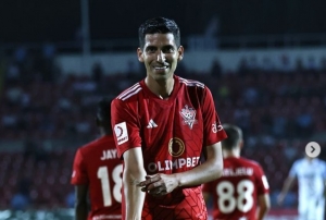 ¡Resistió con uno menos el Bombillo en un partido con Polémica! (RESUMEN)