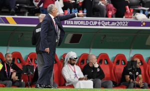 ¡NO TANTO COMO QUERÍA! FIFA liquida a FEF por caso Gustavo Alfaro