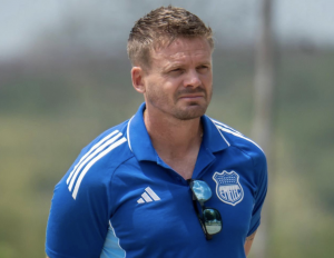 ¡ESTABILIDAD EN EL BARCO! Emelec apunta a mantener a Christian Nasuti como técnico para seguir con el proyecto intacto