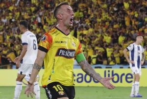 Damián Díaz calla bocas y pone el orden en Barcelona