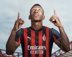 ¡Cafú, EL MEJOR LATERAL DE LA HISTORIA, deja LOCO a todo a Ecuador al hablar de Pervis Estupiñán!