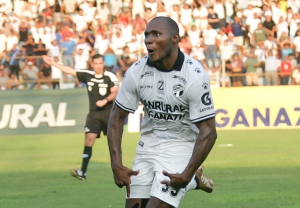 ¡Volvió el Pastor de las grandes gestas para meterse a semis! (VIDEO)