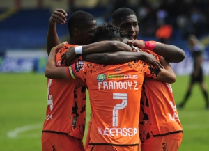 Libertad FC estrena a Paúl Vélez con victoria (RESUMEN)