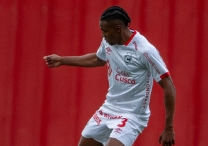 Final de pesadilla: Cienciano cae en el último minuto y deja a Garcés y Becerra sin recompensa ante el líder