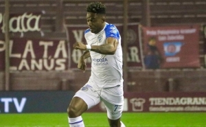 Emelec se mete en la pugna por Jeison Chalá (FOTO)