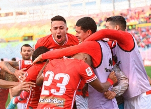 Cienciano negó la alegría a los líderes en la agonía (RESUMEN)