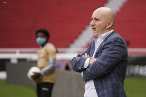 Otro capítulo a la novela del técnico de Liga