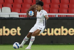 Honraron a sus apodos los Centrales (VIDEO)