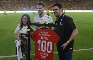 San Javier Burrai ya es futbolista centenario en Barcelona (FOTO)