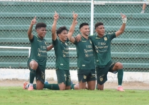 Orense festeja con doble fortuna ante Deportivo Cuenca y toma aire puro en la tabla de posiciones