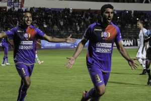 ¡Golpazo del Ciclón que deja malheridos a los Morlacos! (RESUMEN)