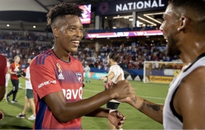 FC Dallas y Joshue Quiñónez siguen con vida en la MLS (RESUMEN)