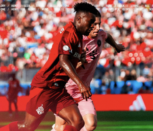 ¡YA ES MUY TARDE PARA ELLOS! José Cifuentes y Leo Campana titulares con Toronto FC y el Revolution