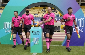 Miller Salazar aseguró que el árbitro asumió su error contra Macará (ENTREVISTA)