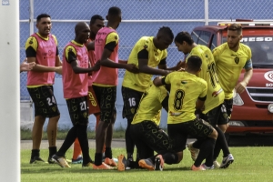 Volvió la paz a la Banana Mecánica (DOCUMENTO)