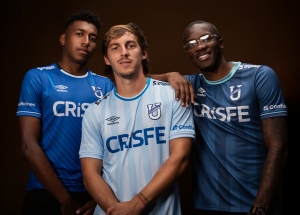 ¡VERDADERAS JOYAS! Universidad Católica presentó tres camisetas para su temporada 2025