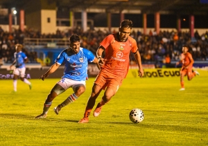¡Sufrió, pero lo logró! Libertad FC se lleva la victoria en el tiempo de adición y desata la algarabía lojana