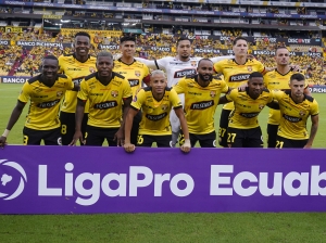 ¡Rescalvo YA ENCONTRÓ SU ALINEACIÓN IDEAL para tratar de Salvar el Centenario de Barcelona!