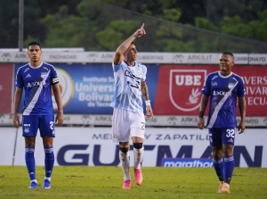 Hazaña monumental en Samanes: Guayaquil City remonta un partido imposible a Emelec con triplete de Dorregaray