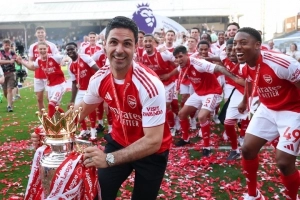Arteta lanza un aviso al mercado: 'No nos vamos a quedar quietos'