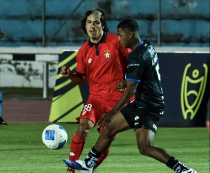 Su presidente mintió y un puñado de juveniles de El Nacional debutó con derrota en la Serie B