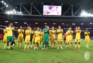 ¡Show de Pulisic y Giroud en estreno soñado del AC Milán en el Calcio!