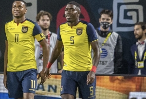 ¡Papá Aucas mete un Bombazo sacándole una figura al BSC Subcampeón!