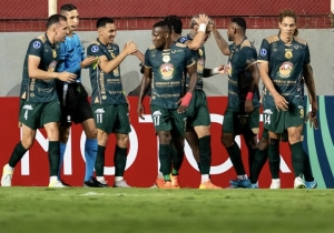 Los MILLONARIOS PREMIOS de Mushuc Runa y Católica por clasificar a 8vos de final de la Sudamericana