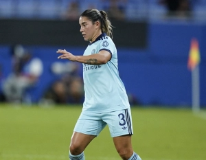 Granada Femenino oficializó la sorpresiva salida de la futbolista compatriota Manoly Baquerizo