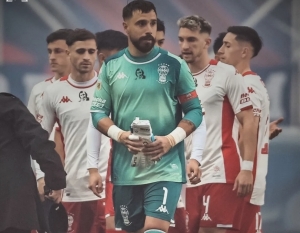 ¡Viralizan furioso reclamo de Galíndez a jugadores de la U antes de la salida de Escobar! (VIDEO)