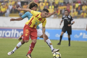 De todo un poco en tienda Oriental