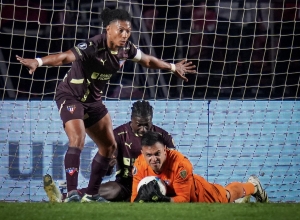 Liga ENFURECIÓ A LOS 2 GRANDES de Uruguay luego de eliminar a Sao Paulo y tuvo que METER RETRO