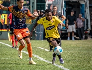 Barcelona avanza en Copa Ecuador, tras partido sufrido y con jóvenes que brillaron