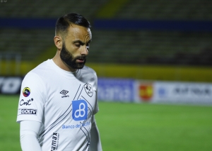 “Tuvimos que meter y luchar para poder conseguir los tres puntos” (ENTREVISTA)